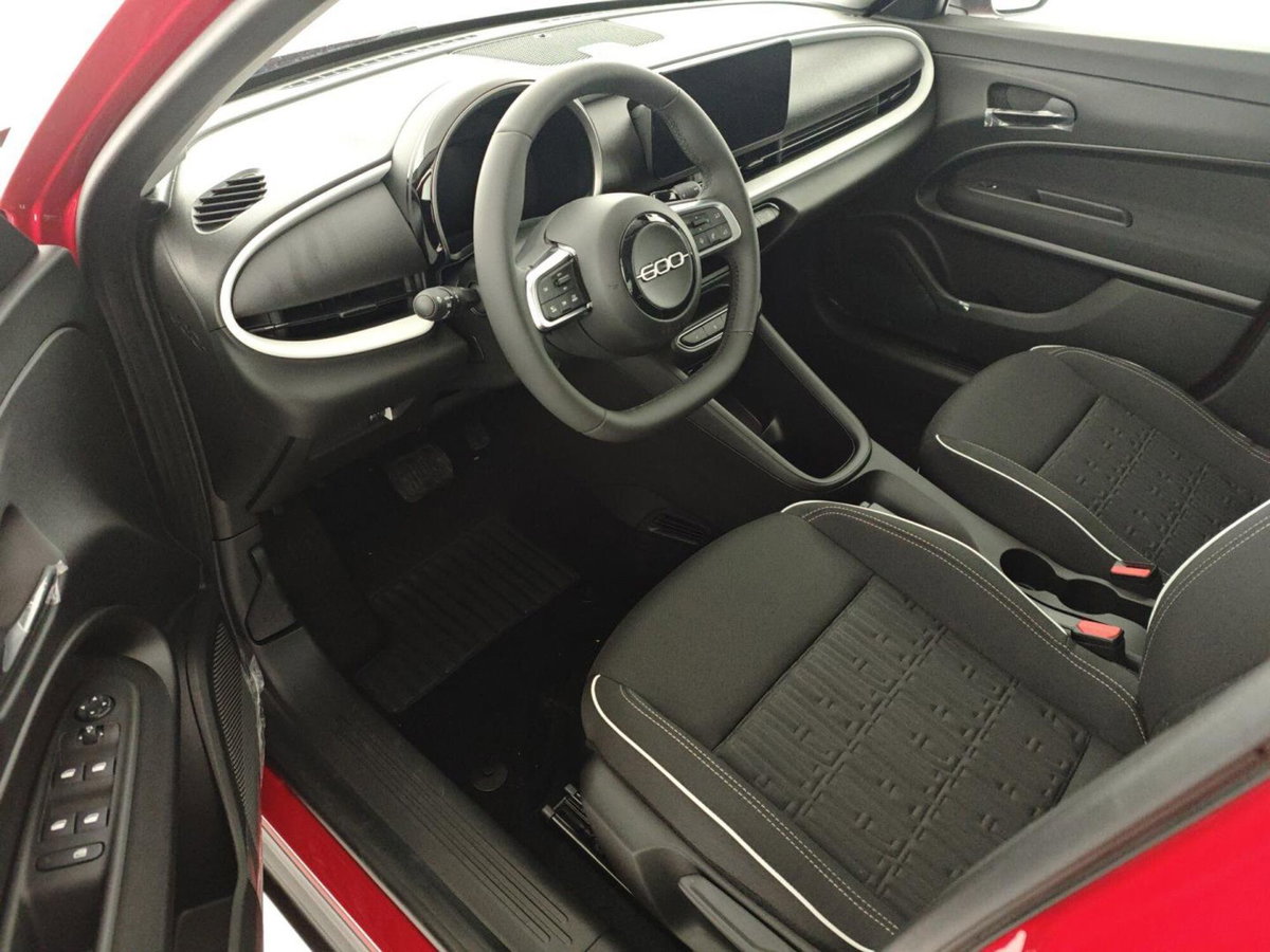 Fiat 600 1.2 hybrid 110cv auto (9)