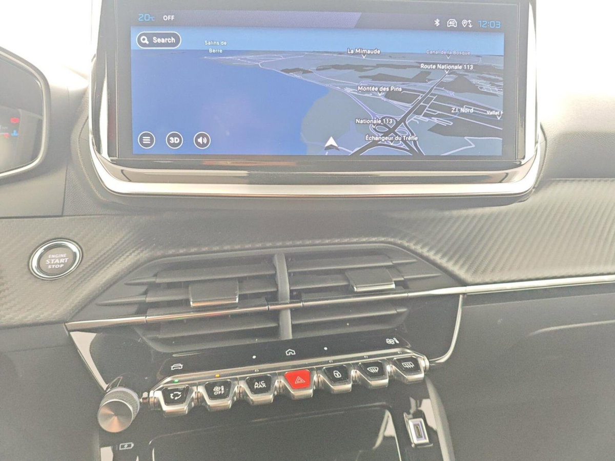 Peugeot 2008 PureTech 100 S&S Allure (18)