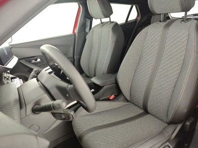 Peugeot 2008 PureTech 100 S&S Allure (12)