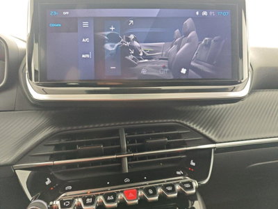 Peugeot 2008 PureTech 100 S&S Allure (18)
