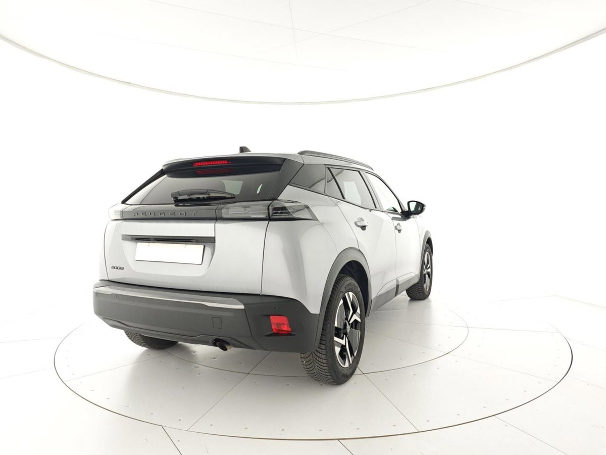 Peugeot 2008 PureTech 100 S&S Allure (6)
