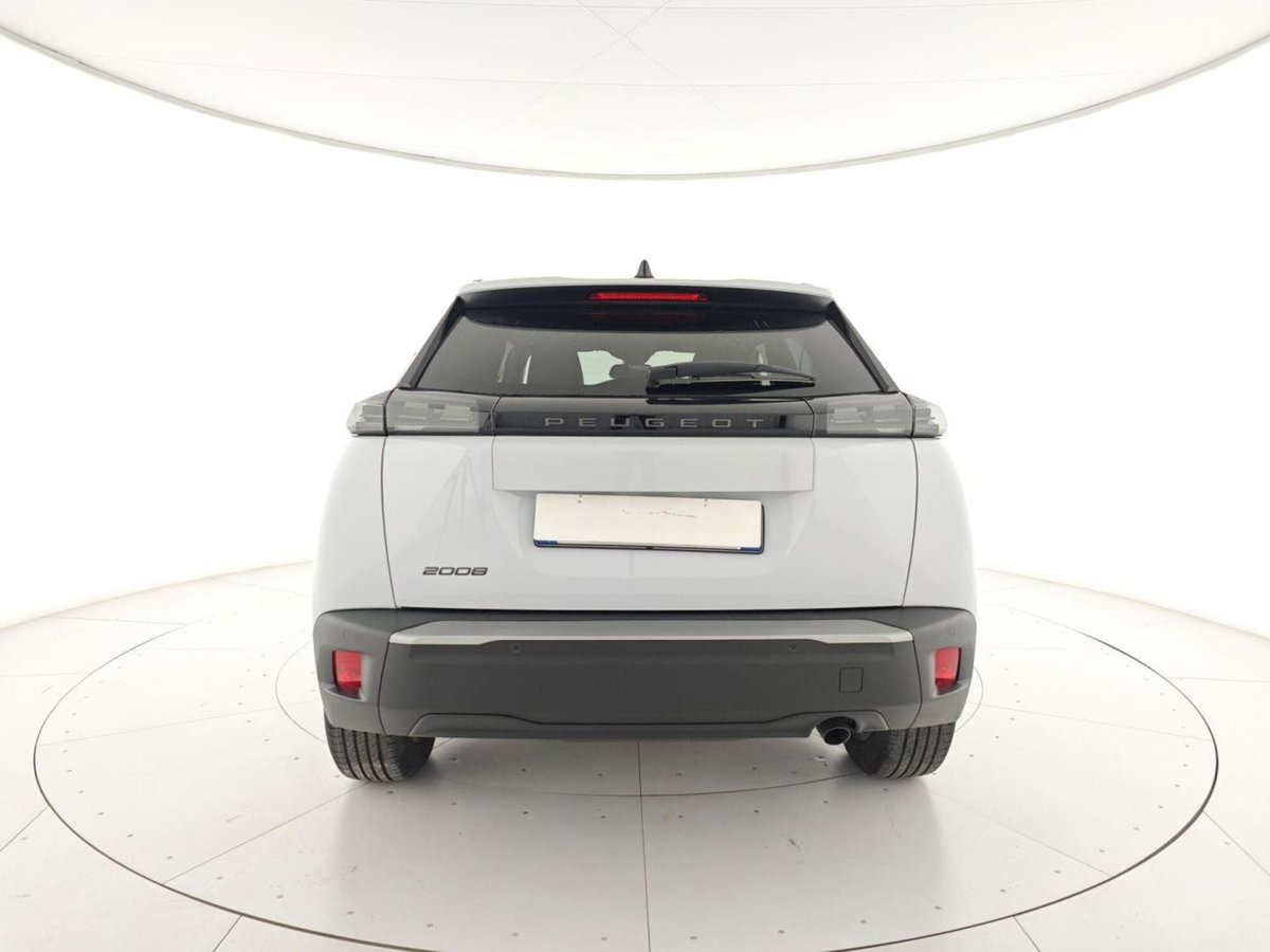Peugeot 2008 PureTech 100 S&S Allure (4)