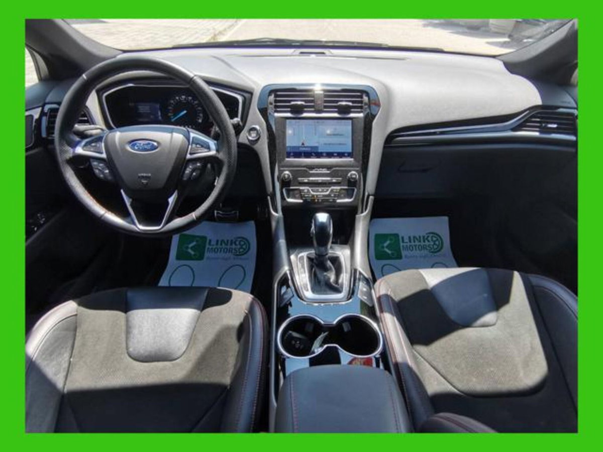Ford Mondeo Station Wagon Full Hybrid 2.0 187 CV eCVT SW ST-Line Business (10)