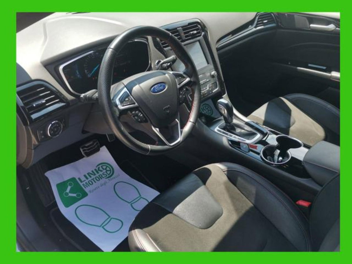 Ford Mondeo Station Wagon Full Hybrid 2.0 187 CV eCVT SW ST-Line Business (8)