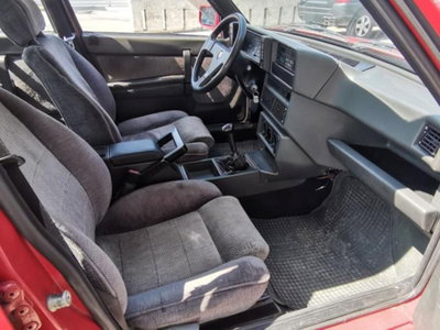 Alfa Romeo 75 1.8 IE Indy (11)