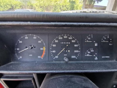 Alfa Romeo 75 1.8 IE Indy (19)