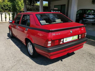 Alfa Romeo 75 1.8 IE Indy (5)