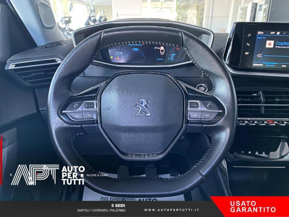 Peugeot 2008 PureTech 130 S&S Allure Pack (14)