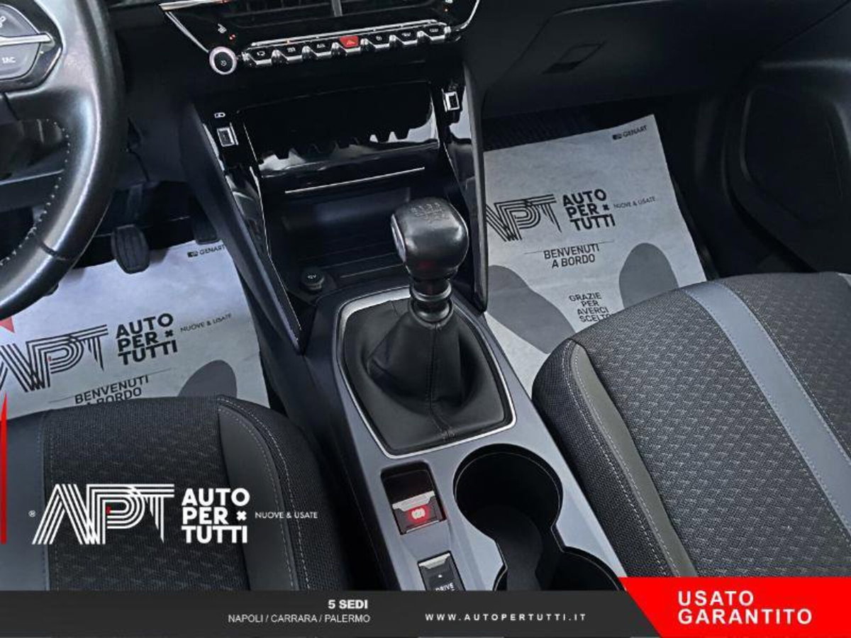 Peugeot 2008 PureTech 130 S&S Allure Pack (16)