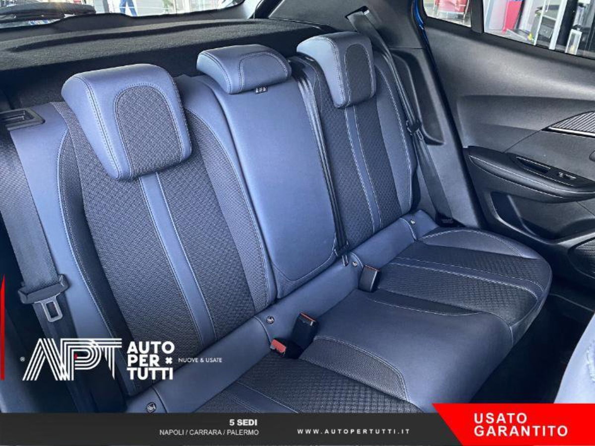 Peugeot 2008 PureTech 130 S&S Allure Pack (18)