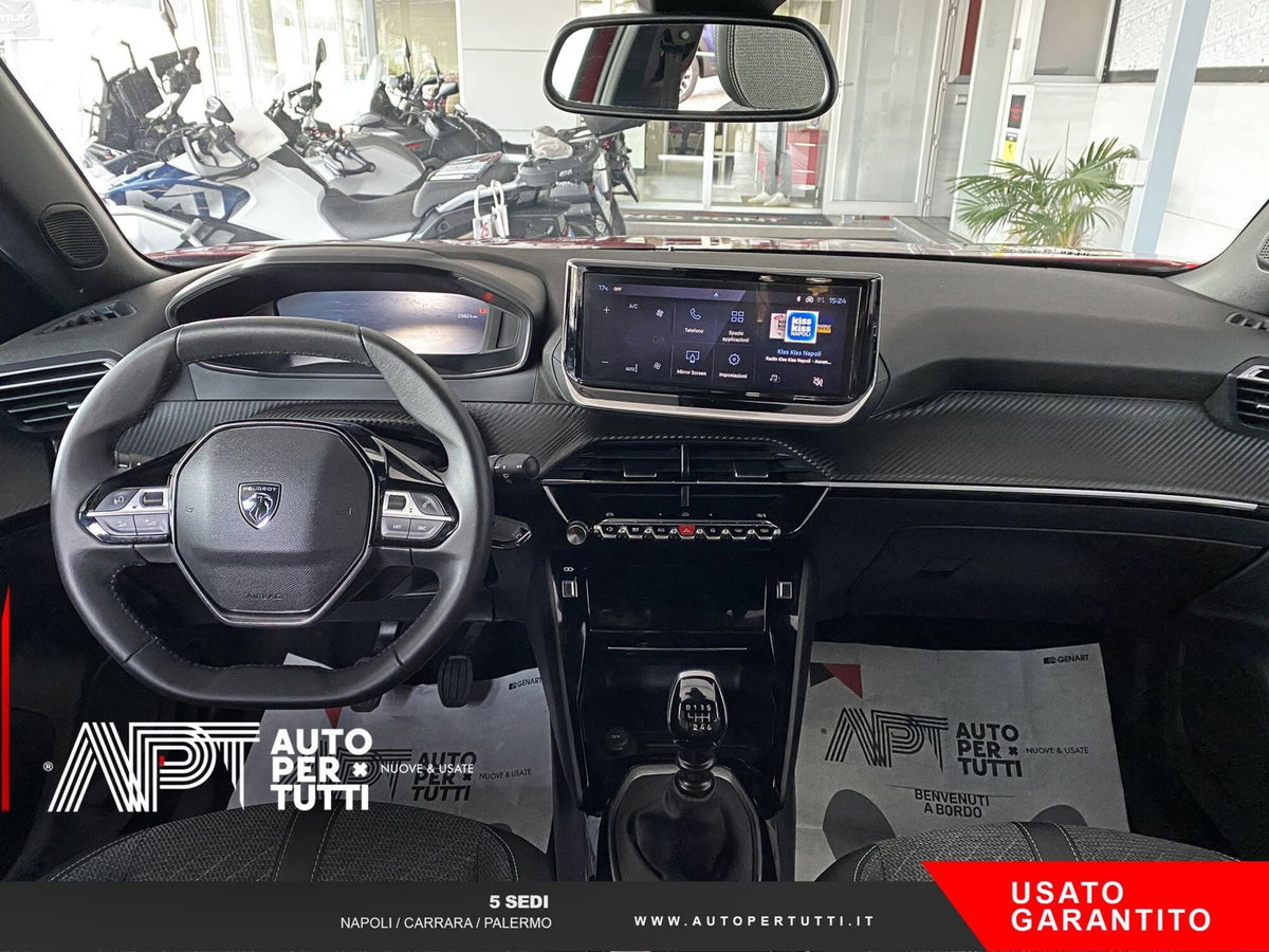 Peugeot 2008 1.2 puretech Allure s&s 100cv (12)