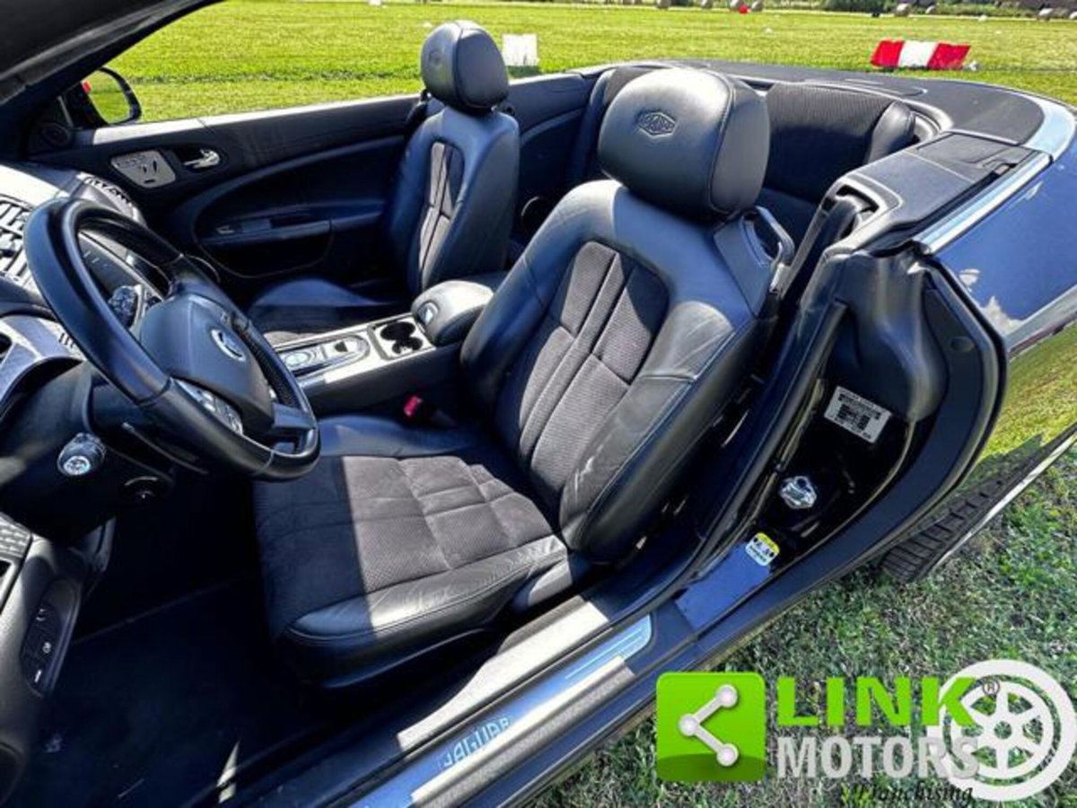 Jaguar XK 5.0 V8 Convertibile (15)