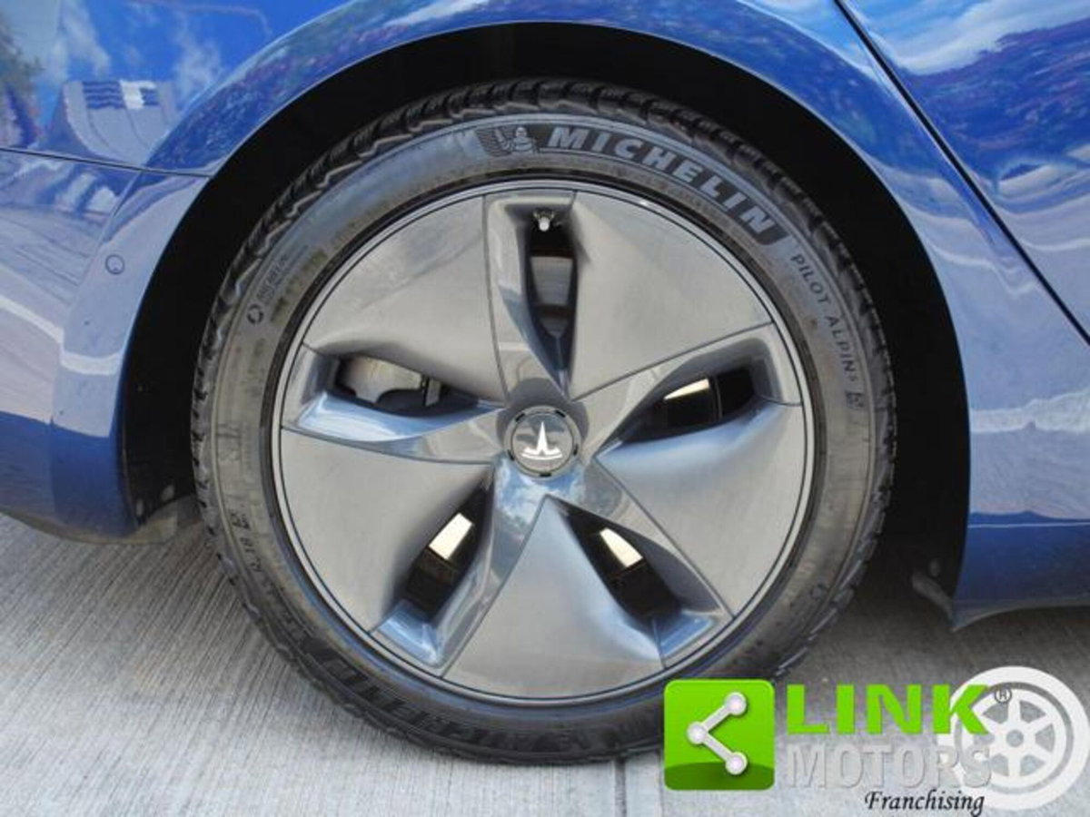 Tesla Model 3 Model 3 Long Range Dual Motor AWD (12)