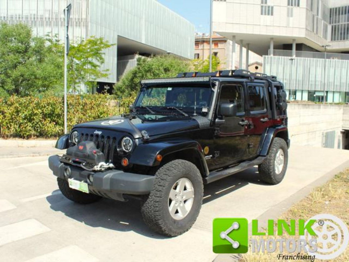 Jeep Wrangler Unlimited 2.8 CRD Sahara (11)