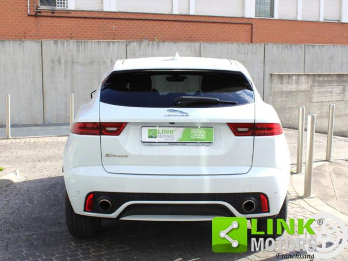 Jaguar E-Pace 2.0D 180 CV AWD (5)