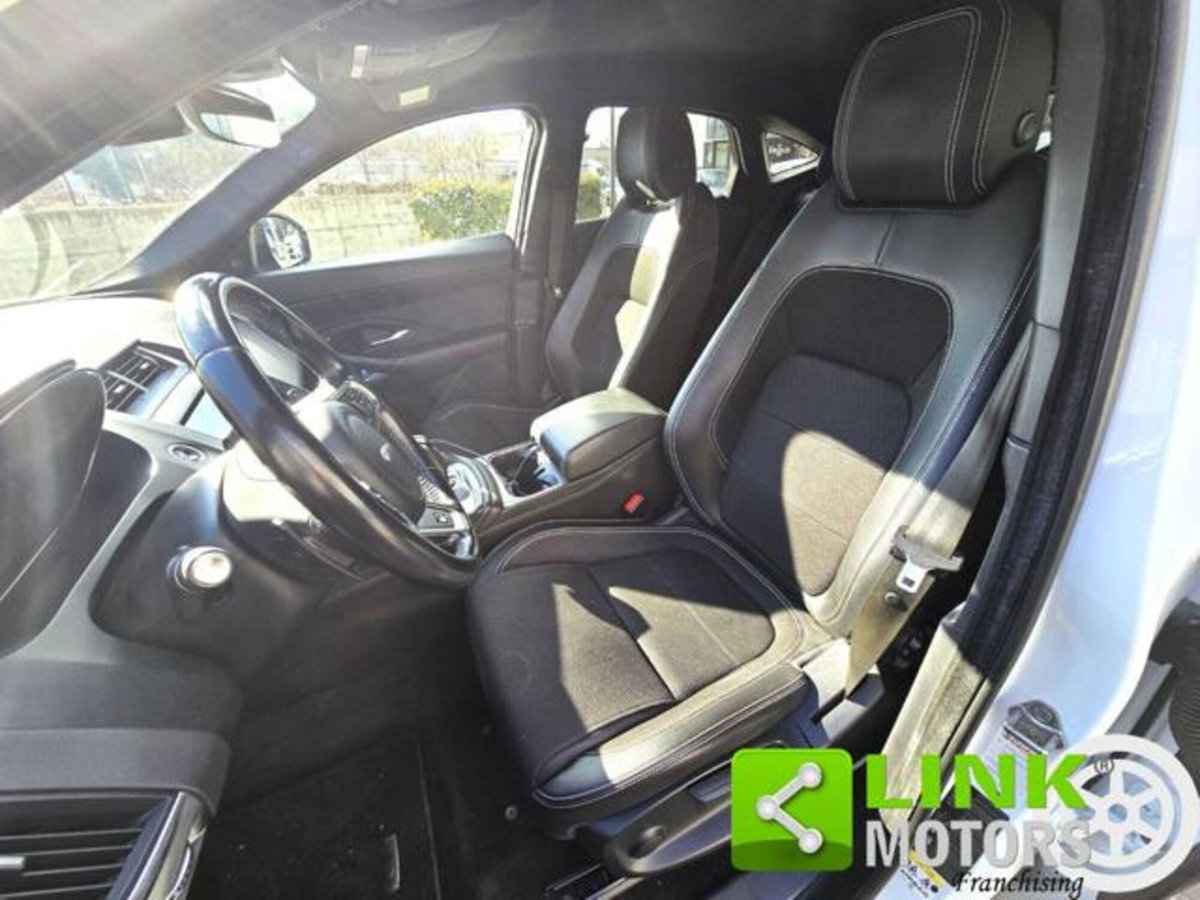 Jaguar E-Pace 2.0D 180 CV AWD (6)