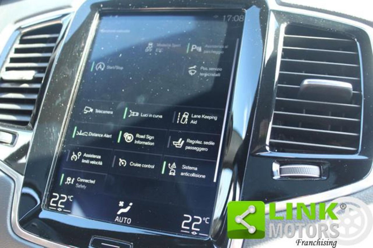 Volvo XC90 D5 AWD Geartronic 7 posti R-design (11)