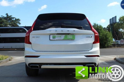 Volvo XC90 D5 AWD Geartronic 7 posti R-design (17)