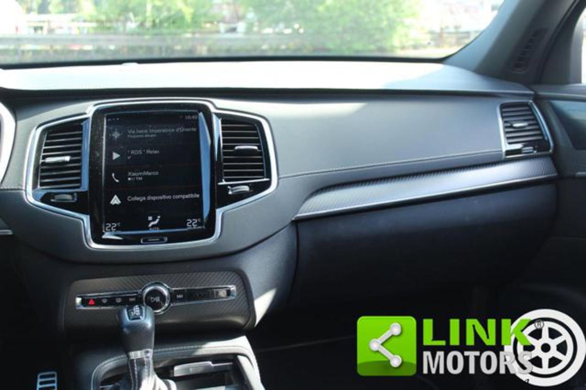 Volvo XC90 D5 AWD Geartronic 7 posti R-design (18)