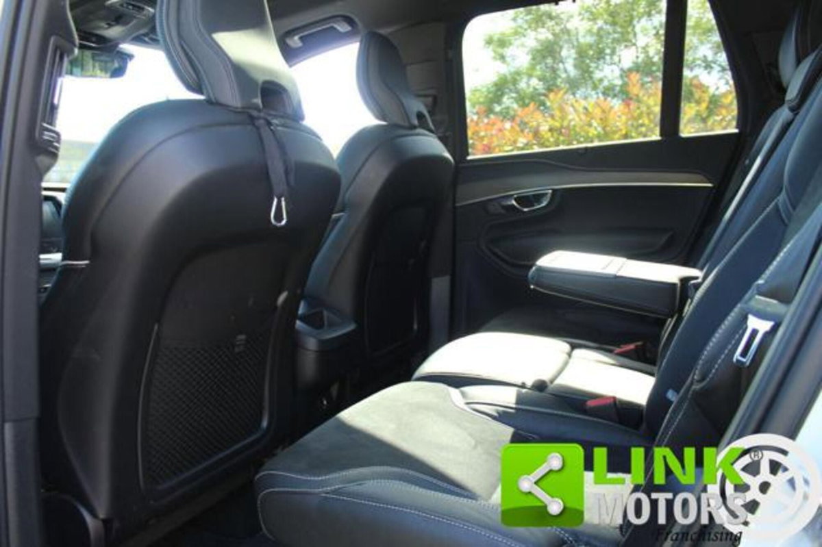Volvo XC90 D5 AWD Geartronic 7 posti R-design (8)
