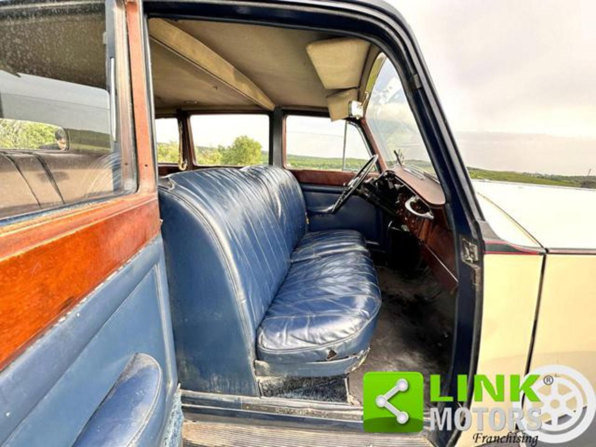 Rolls Royce Silver Spirit/Spur Park Ward (16)