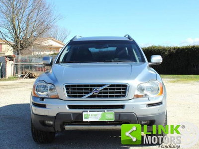 Volvo XC90 2.4 D5 185 CV AWD Executive (4)