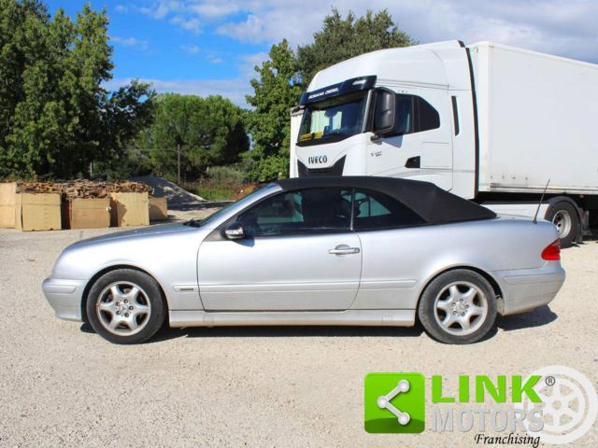 Mercedes-Benz CLK 200 Kompressor cat Cabrio Elegance Evo (4)