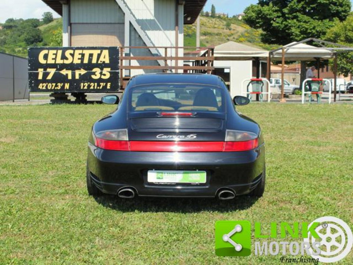 Porsche 911 Coupé Carrera 4S cat (3)