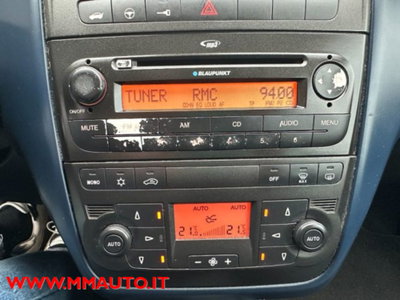 Fiat Grande Punto 1.3 MJT 75 CV 5 porte Dynamic (13)