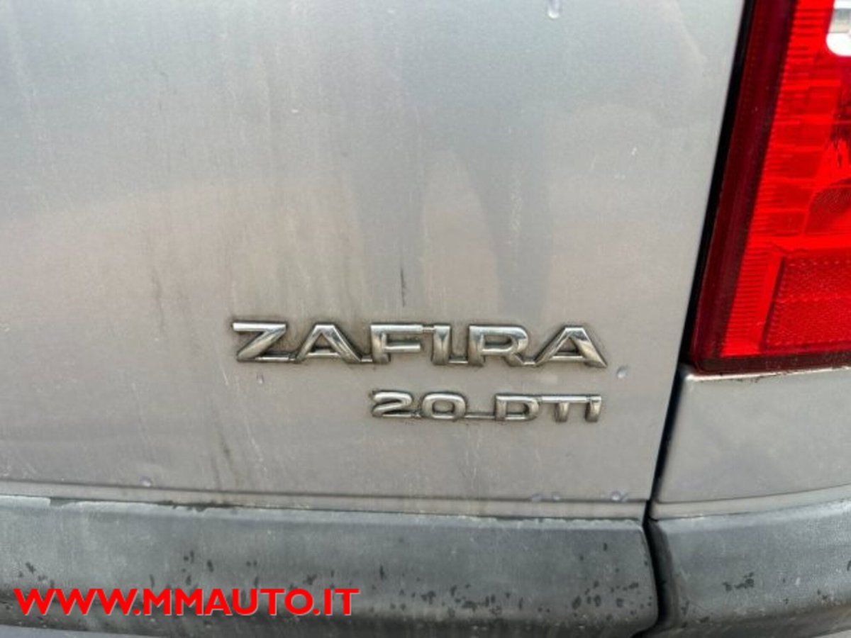 Opel Zafira 16V DTI cat Elegance (6)