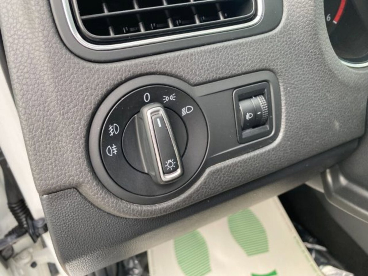 Volkswagen Polo 1.4 TDI 5p. Comfortline (15)