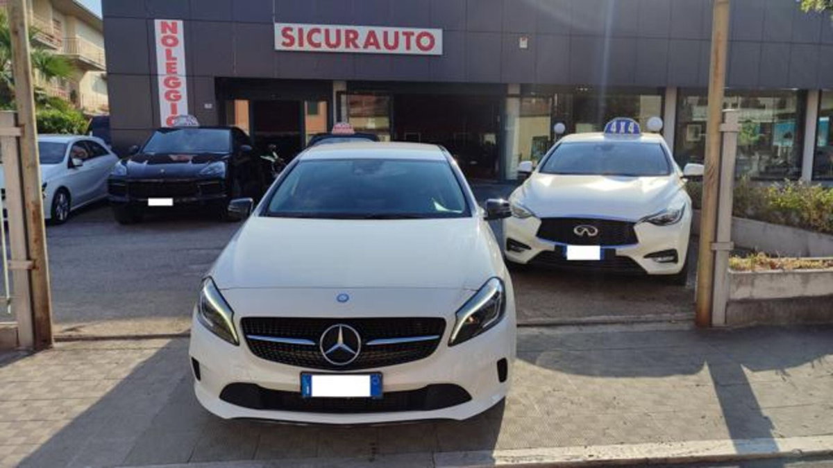 Mercedes-Benz Classe A 200 d Automatic 4Matic Premium