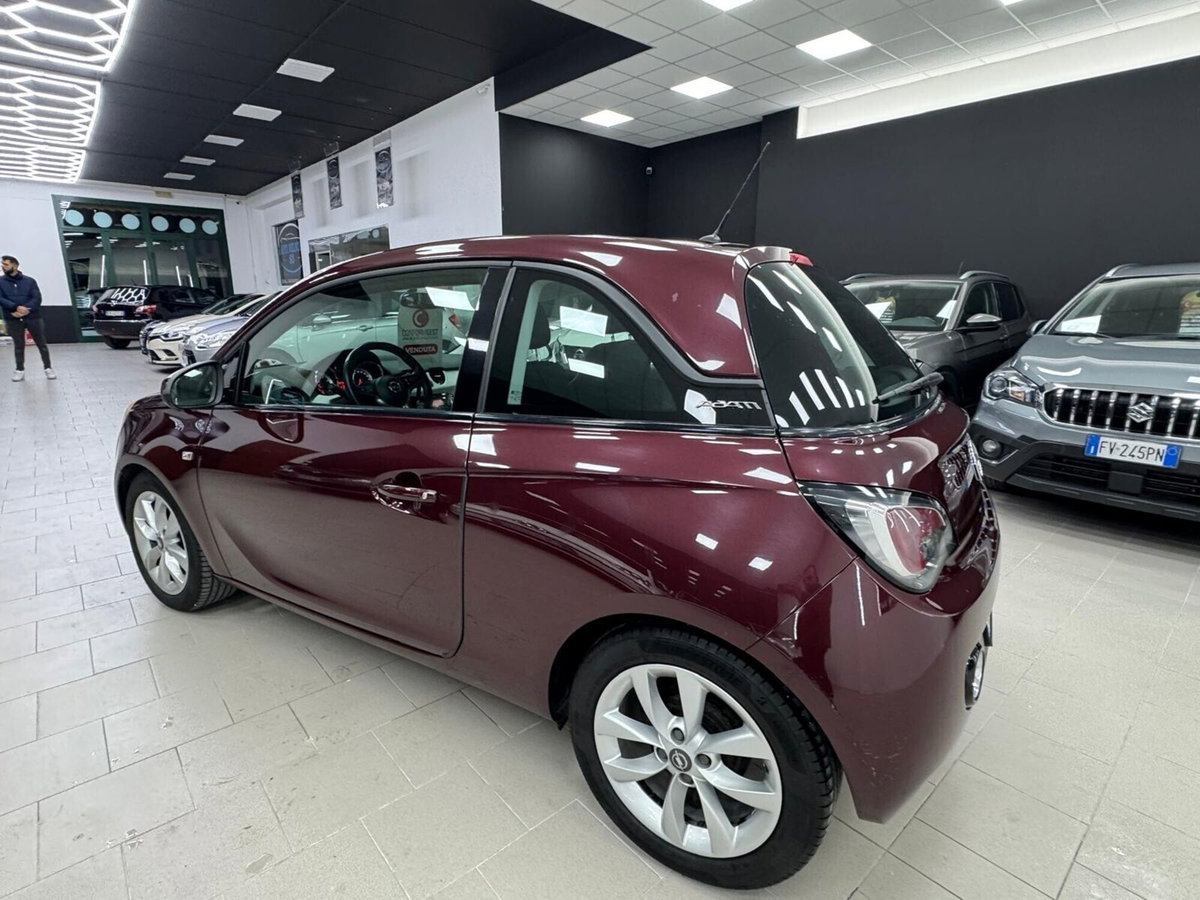 Opel Adam 1.2 70 CV White/Black Link (6)