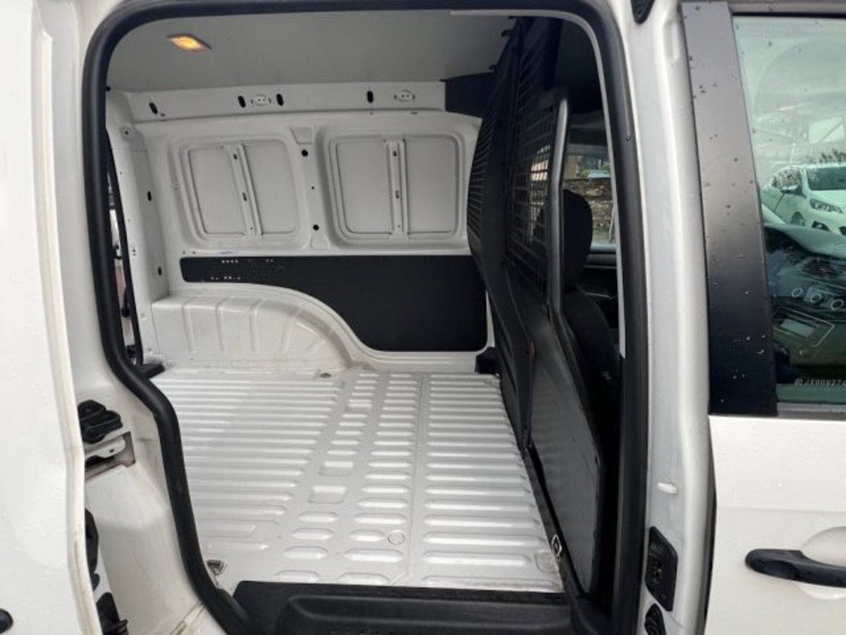 Volkswagen Veicoli Commerciali Caddy 2.0 TDI Furgone Business (16)