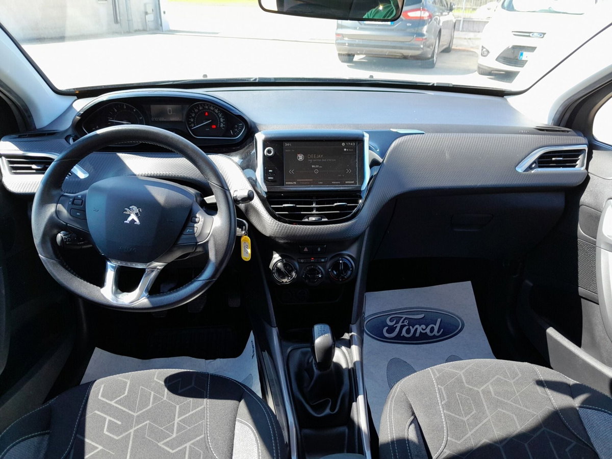 Peugeot 2008 75 Active (13)