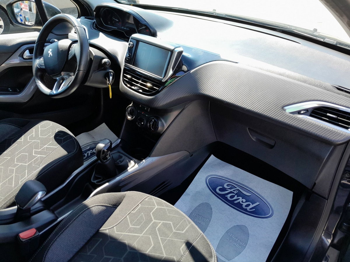 Peugeot 2008 75 Active (17)