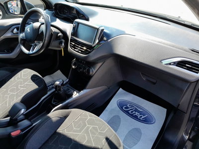 Peugeot 2008 75 Active (17)