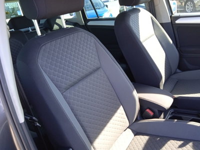 Volkswagen Tiguan 1.6 TDI SCR Sport BlueMotion Technology (12)