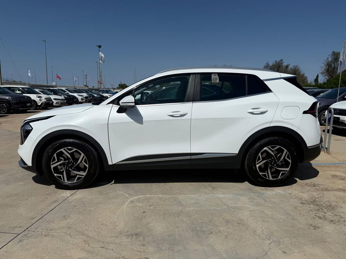 Kia Sportage 1.6 crdi mhev Business dct (7)