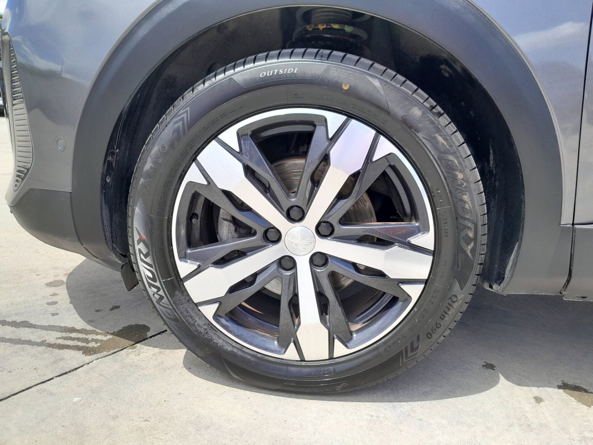 Peugeot 3008 BlueHDi 130 S&S EAT8 Allure Pack (11)
