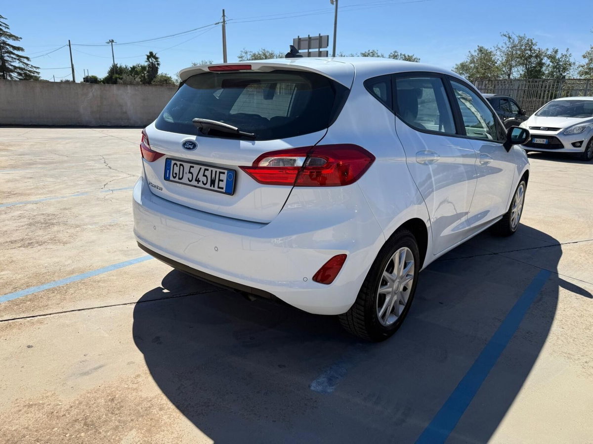 Ford Fiesta 1.5 EcoBlue 5 porte Titanium (8)