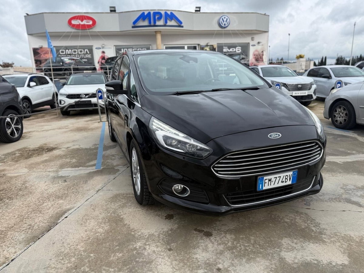 Ford S-Max 2.0 TDCi 180CV Start&Stop Powershift Titanium