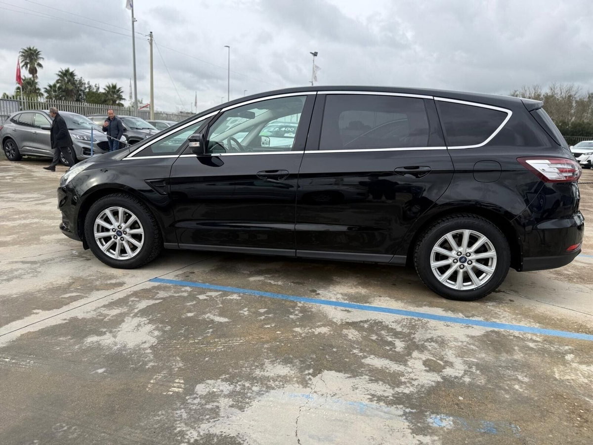 Ford S-Max 2.0 TDCi 180CV Start&Stop Powershift Titanium (5)