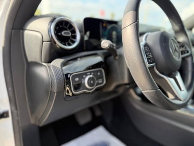 Mercedes-Benz Classe A 180 d Automatic Business (15)
