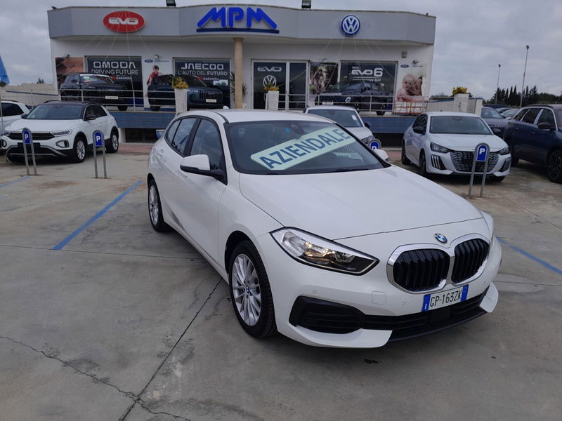 BMW Serie 1 116d 2.0 116CV cat 5 porte Attiva DPF