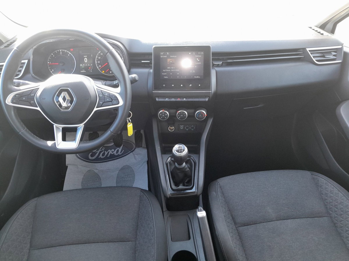Renault Clio Blue dCi 100 CV 5 porte Business (14)