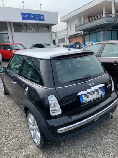 MINI Mini 1.6 16V Cooper (4)