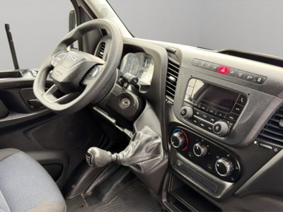 Iveco Daily Telaio 35S12 2.3 HPT PLM Cabinato (10)