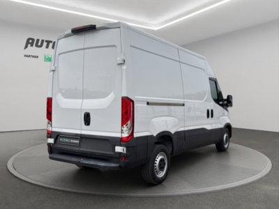 Iveco Daily Telaio 35S12 2.3 HPT PLM Cabinato (4)