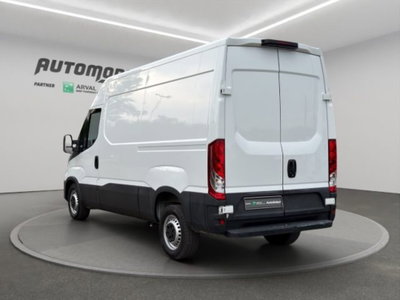 Iveco Daily Telaio 35S12 2.3 HPT PLM Cabinato (6)